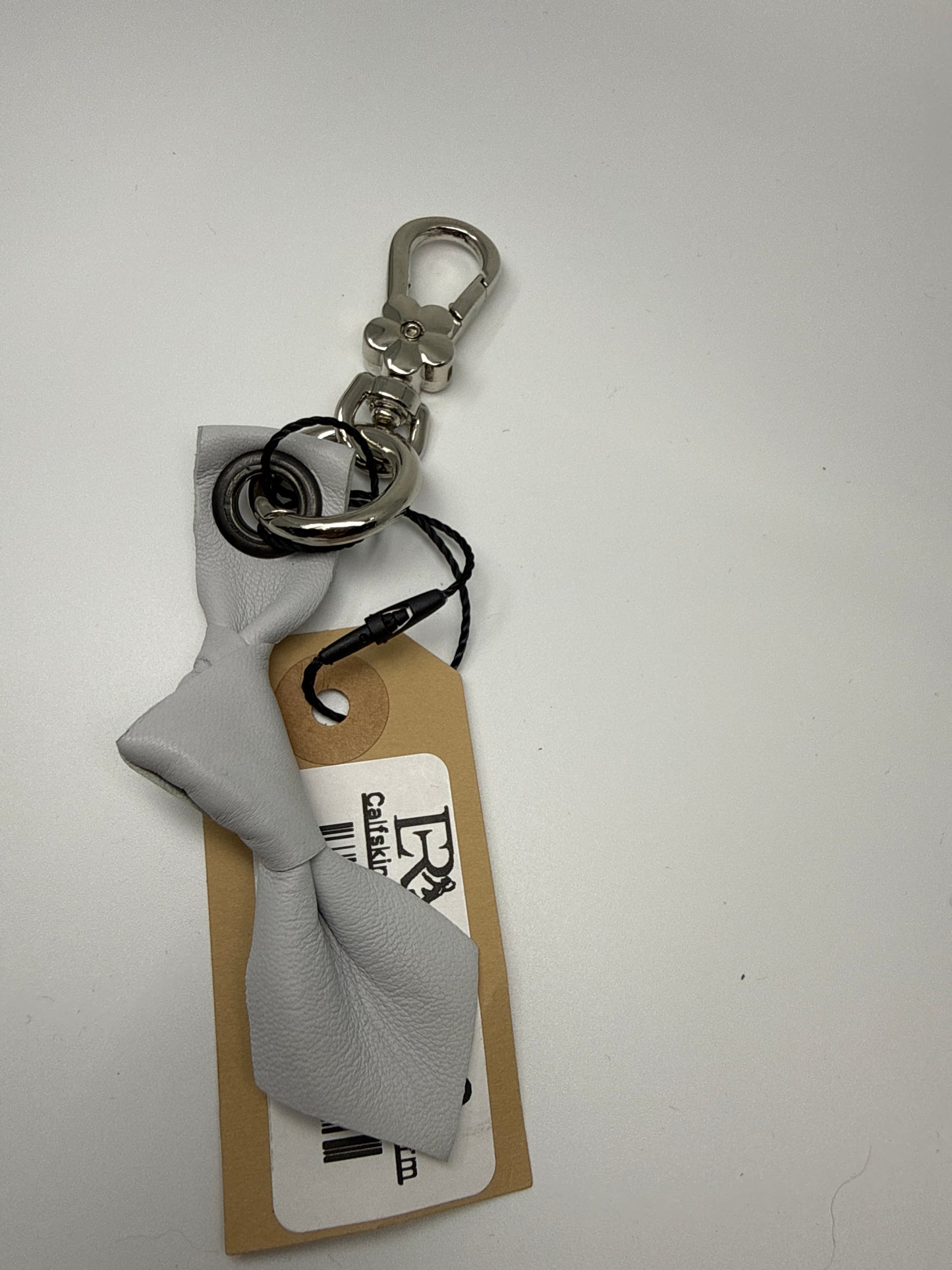 Keychain Supple Calfskin Leather Neck Tie